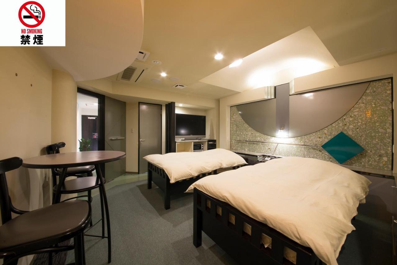 אוסקה Hotel Beni East (Adults Only) מראה חיצוני תמונה
