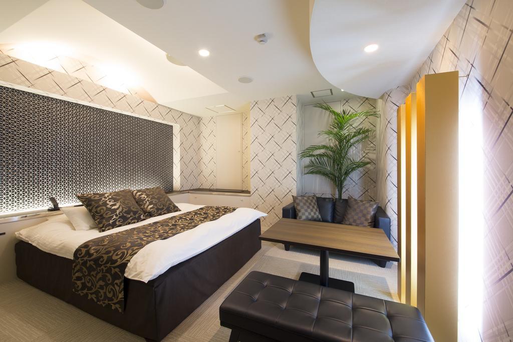 אוסקה Hotel Beni East (Adults Only) חדר תמונה