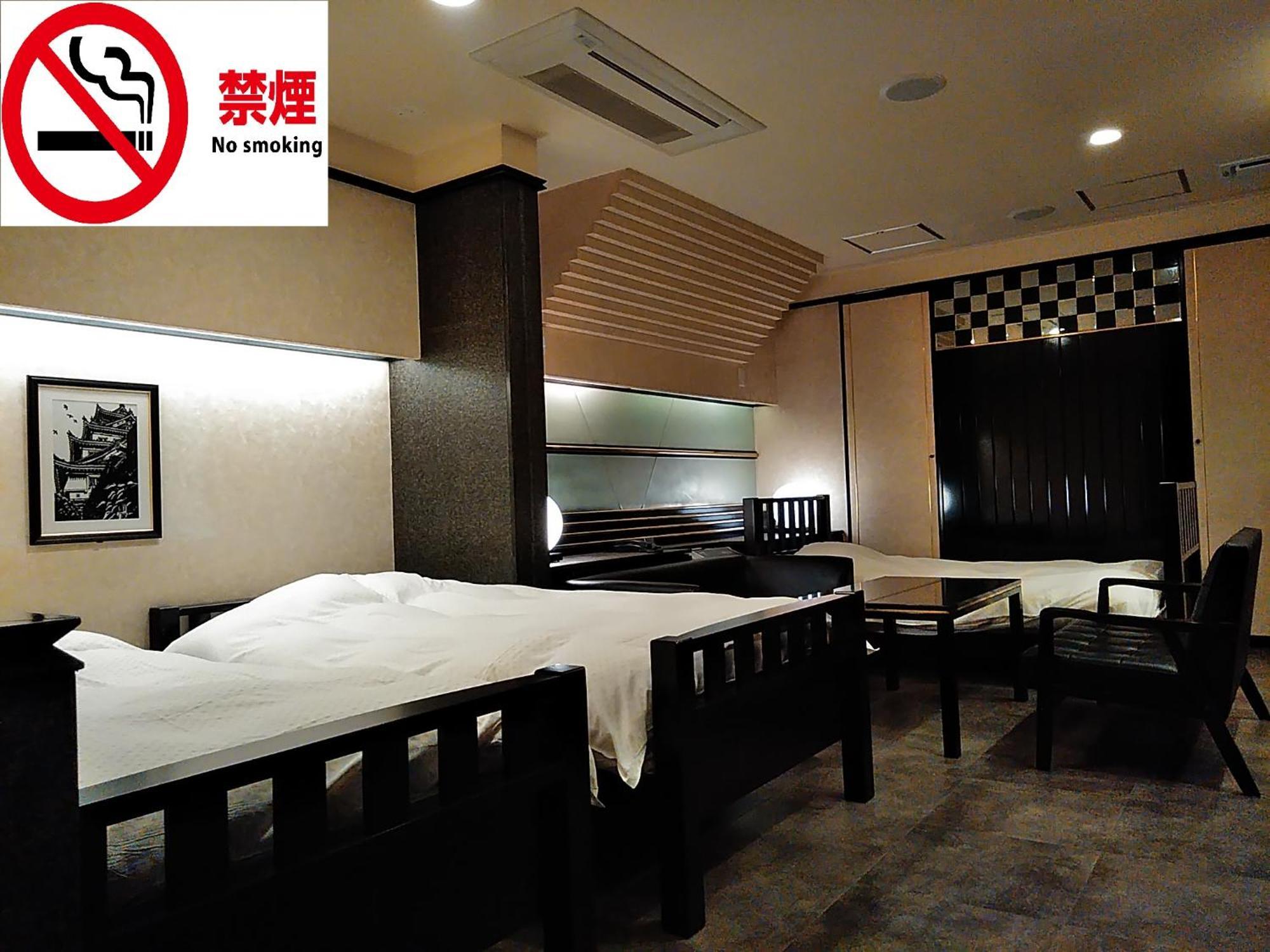 אוסקה Hotel Beni East (Adults Only) מראה חיצוני תמונה